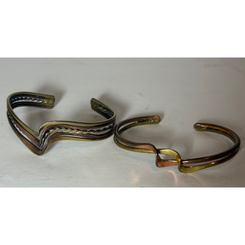 Lot of 2 Vintage Mixed Metal Cuff Bracelets Copper Brass Wave Interlocking Knot